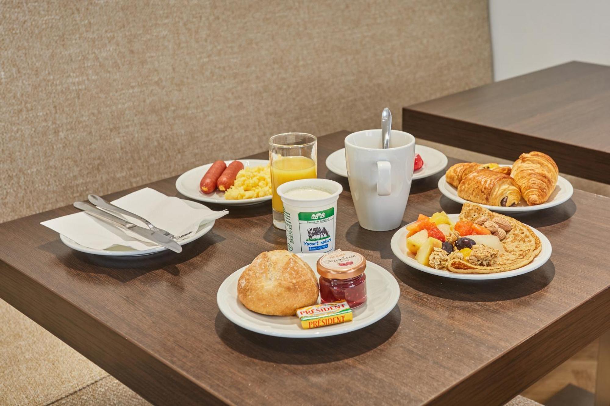 Hotel Gabriel Issy Paris Екстериор снимка